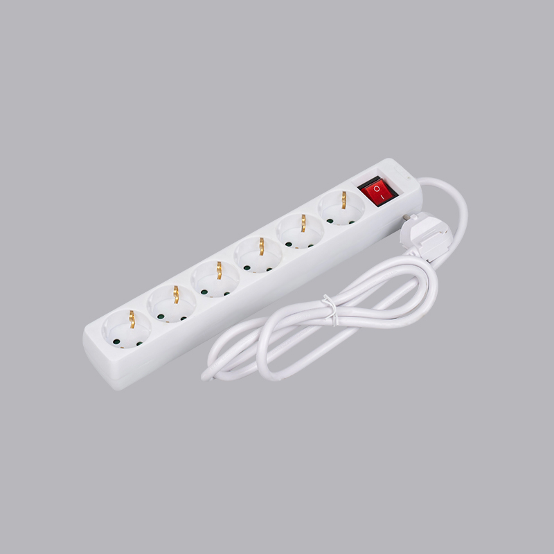 LOB-06K Német típusú téglalap alakú 6 utas elosztó kapcsolóval Multi-Socket