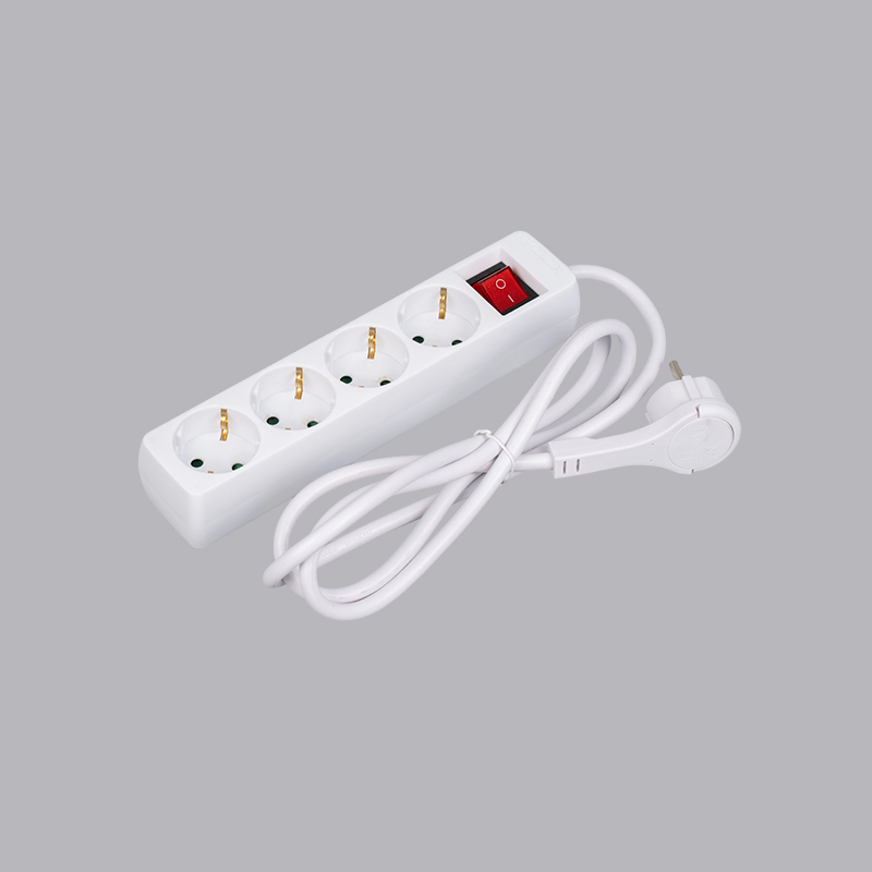 LOB-04KL Német típusú téglalap alakú 4 utas elosztó húzógyűrűvel és kapcsolóval Multi-Socket