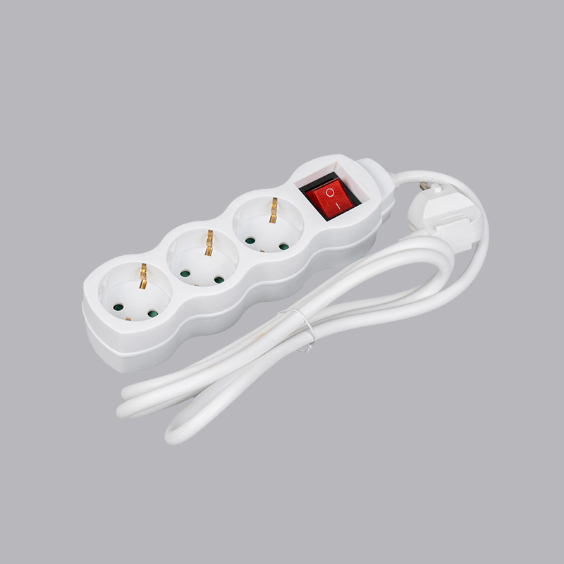 LOG-03K Német típusú tök alakú 3-utas elosztó kapcsolóval Multi-Socket