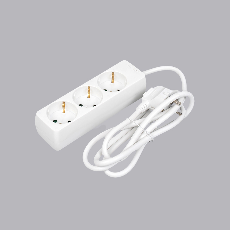 LOB-03 Német típusú téglalap alakú 3 utas elosztó Multi-Socket