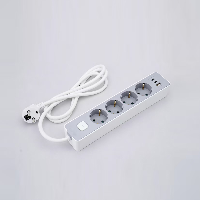 LOB-05K-AC német típusú 5 kivezetéses elosztó kapcsolóval, PD gyorstöltővel, 1 USB-A és 2 Type-C porttal Multi-Socket